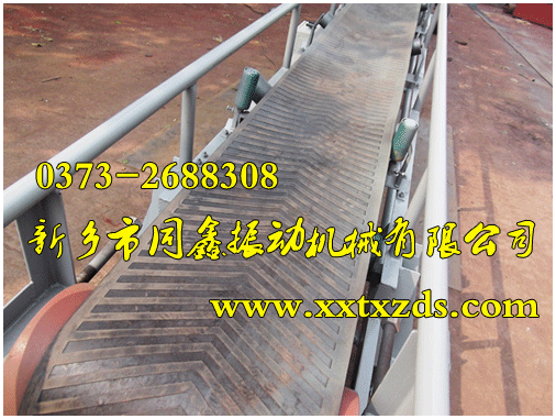 移動(dòng)式皮帶輸送機(jī),移動(dòng)升降輸送機(jī)-新鄉(xiāng)市同鑫振動(dòng)機(jī)械有限公司